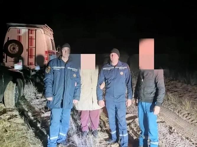 Заблудившуюся в лесу женщину искали донские спасатели