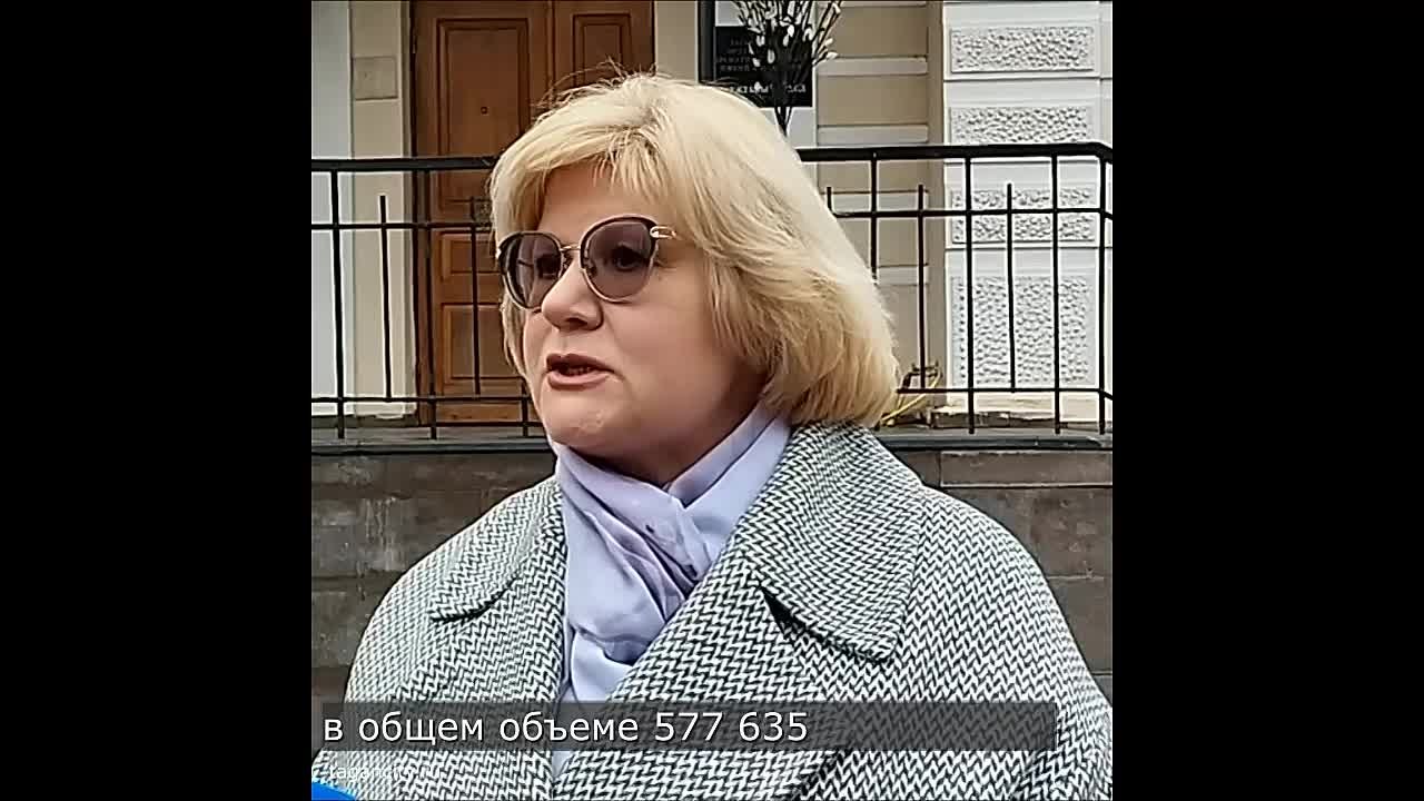 Начальник Управления культуры города Таганрога Елена Шелухина рассказала о завершении первого этапа реставрации театра имени Чехова
