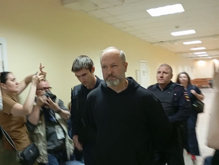 «Это сделка»: политолог рассказал, почему экс-министр транспорта Кушнарёв мог отказался от апелляции и когда он выйдет на свободу