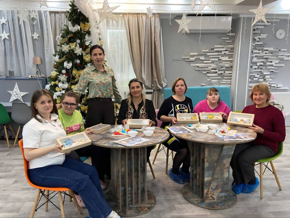 Декада инвалидов в Батайске: творчество без границ Декада инвалидов в Батайске: творчество без границ