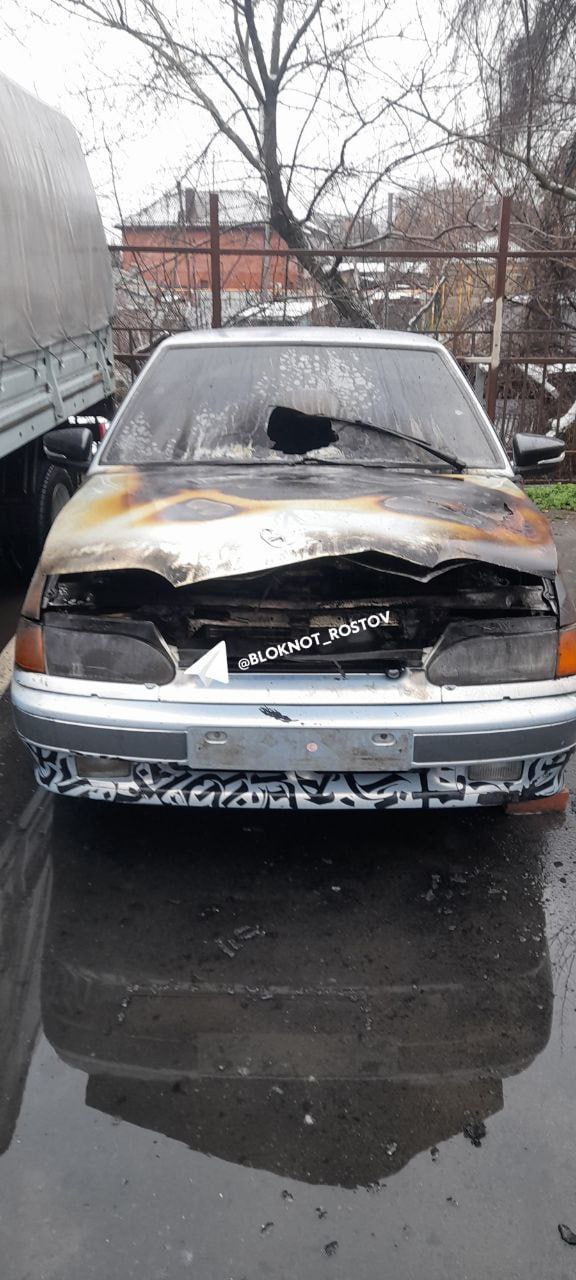 Горящую машину возле ЖК «Сельмаш» потушили