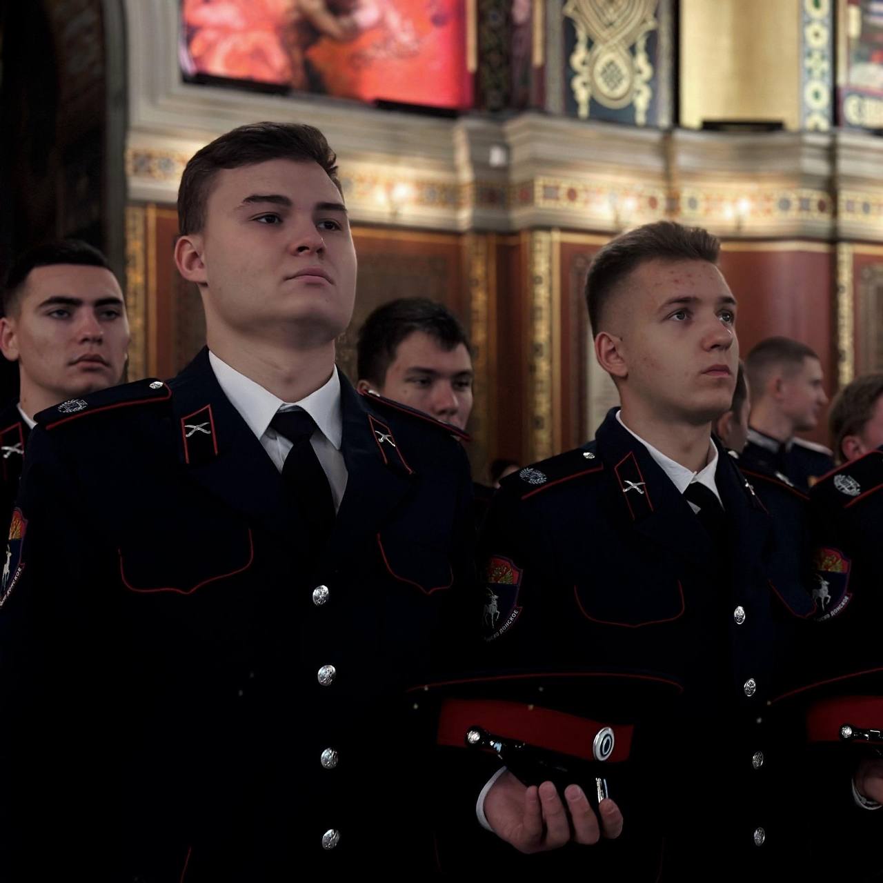 9 декабря Платовская сотня ЮРГПУ(НПИ) приняла в свои ряды 32 новобранца 9 декабря Платовская сотня ЮРГПУ(НПИ) приняла в свои ряды 32 новобранца