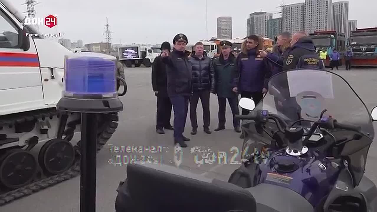 Снегоболотоход «Бобр»: в Ростове прошёл смотр техники и оборудования при ликвидации ЧС в зимнее время