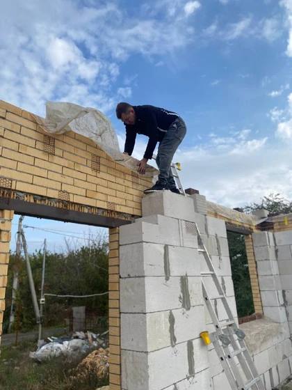 Семья из Новочеркасска, мечтавшая о большом доме и детях, оказалась в тяжёлой ситуации из-за недобросовестного застройщика Семья из Новочеркасска, мечтавшая о большом доме и детях, оказалась в тяжёлой ситуации из-за недобросовестного застройщика