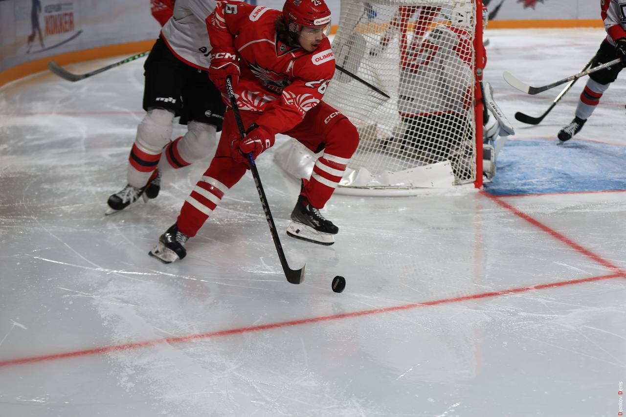 «Ростов» уступил «Нефтянику» в первом матче домашней серии «Ростов» уступил «Нефтянику» в первом матче домашней серии