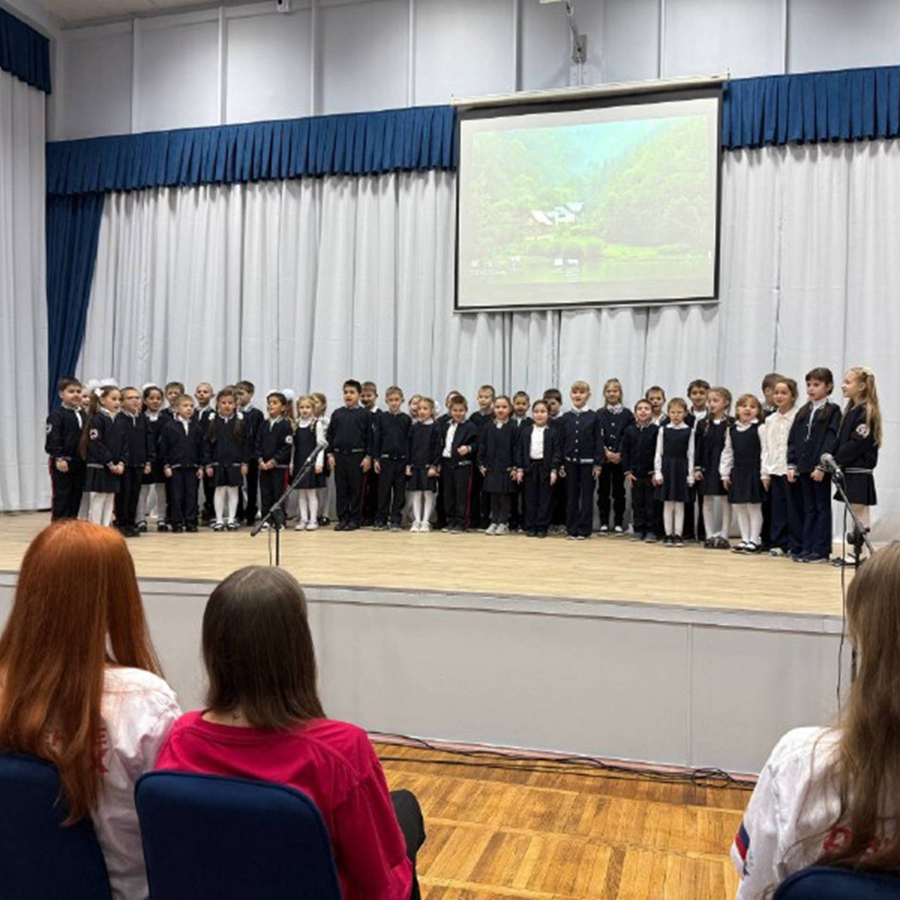 В школе №15 состоялась торжественная церемония, посвящённая завершению проекта «Сделаем вместе» В школе №15 состоялась торжественная церемония, посвящённая завершению проекта «Сделаем вместе»