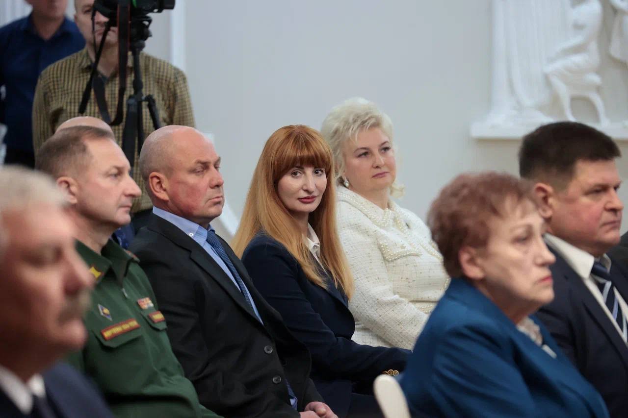 Юрий Слюсарь: Есть люди, которые своим примером показывают: высот можно достичь в любом деле Юрий Слюсарь: Есть люди, которые своим примером показывают: высот можно достичь в любом деле