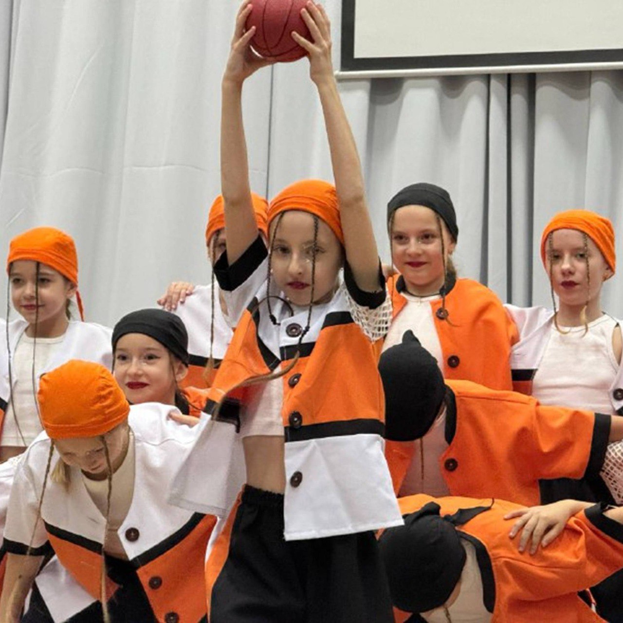 В школе №15 состоялась торжественная церемония, посвящённая завершению проекта «Сделаем вместе» В школе №15 состоялась торжественная церемония, посвящённая завершению проекта «Сделаем вместе»