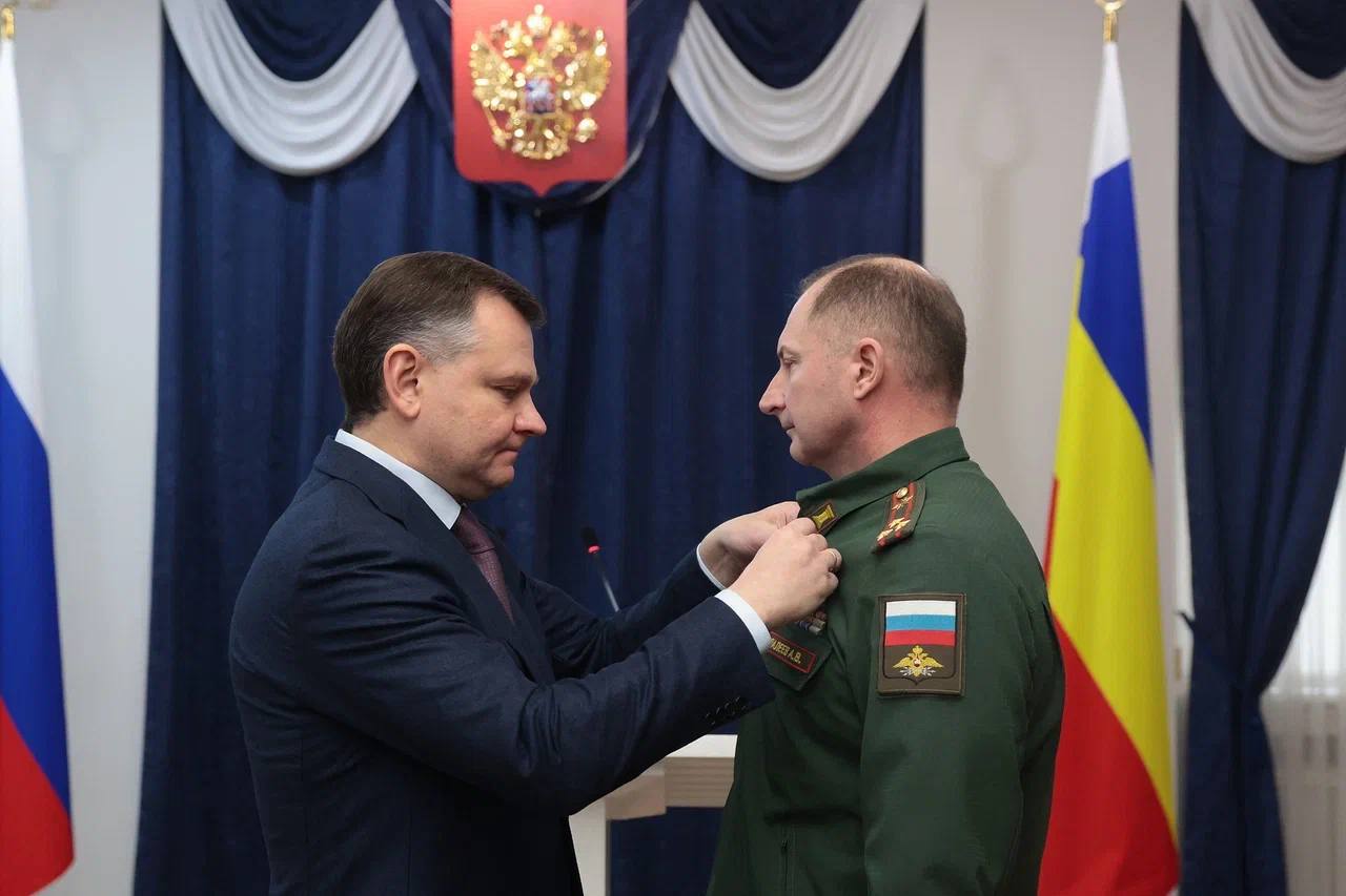 Юрий Слюсарь: Есть люди, которые своим примером показывают: высот можно достичь в любом деле Юрий Слюсарь: Есть люди, которые своим примером показывают: высот можно достичь в любом деле