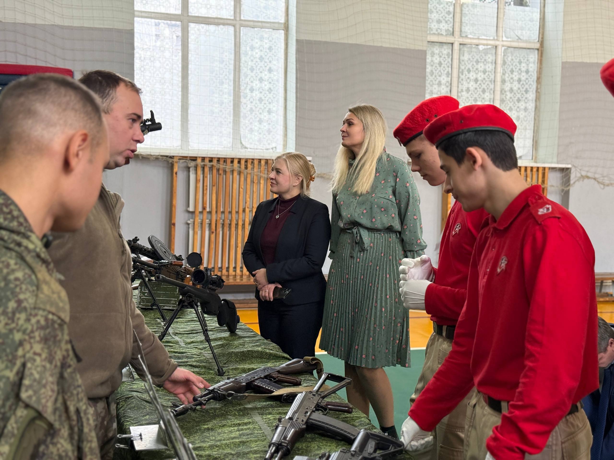 «Парень с нашего двора»: урок мужества в 10-м лицее «Парень с нашего двора»: урок мужества в 10-м лицее