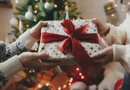 #ВЕЧЕРНИЙ_ЧАТ. Вы уже купили подарки родным и близким на новый год? «Блокнот Ростов» в MAX