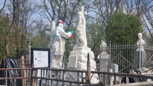 Какие тайны хранят беломраморные скульптуры на старом кладбище Таганрога?