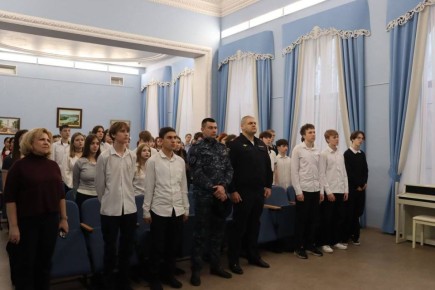 Почтили память Героев Отечества и открыли тематический музей при поддержке полиции: руководитель Отдела полиции № 7 принял участие в патриотическом мероприятии