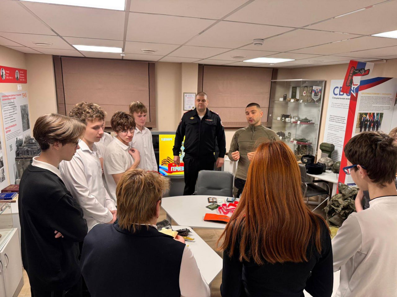 Почтили память Героев Отечества и открыли тематический музей при поддержке полиции: руководитель Отдела полиции № 7 принял участие в патриотическом мероприятии Почтили память Героев Отечества и открыли тематический музей при поддержке полиции: руководитель Отдела полиции № 7 принял участие в патриотическом мероприятии