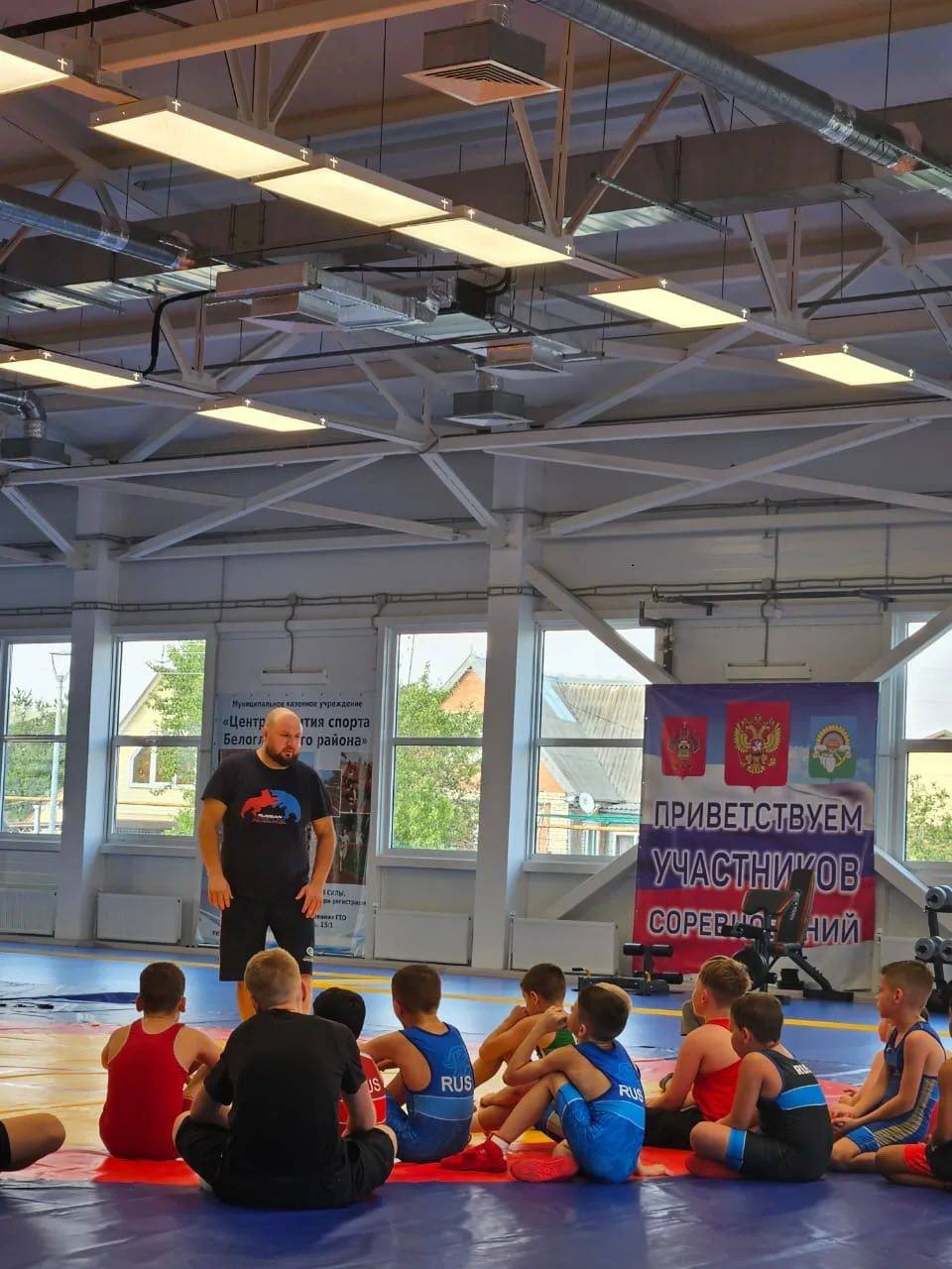 Юрий Слюсарь: Школа — важная, но не единственная часть жизни наших детей Юрий Слюсарь: Школа — важная, но не единственная часть жизни наших детей