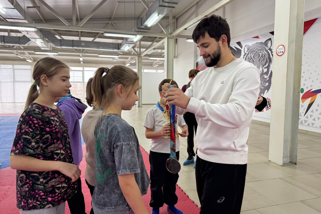 В Шахтах прошел Зимний чемпионат 2025 года по дворовым играм и адаптивному тхэквондо В Шахтах прошел Зимний чемпионат 2025 года по дворовым играм и адаптивному тхэквондо