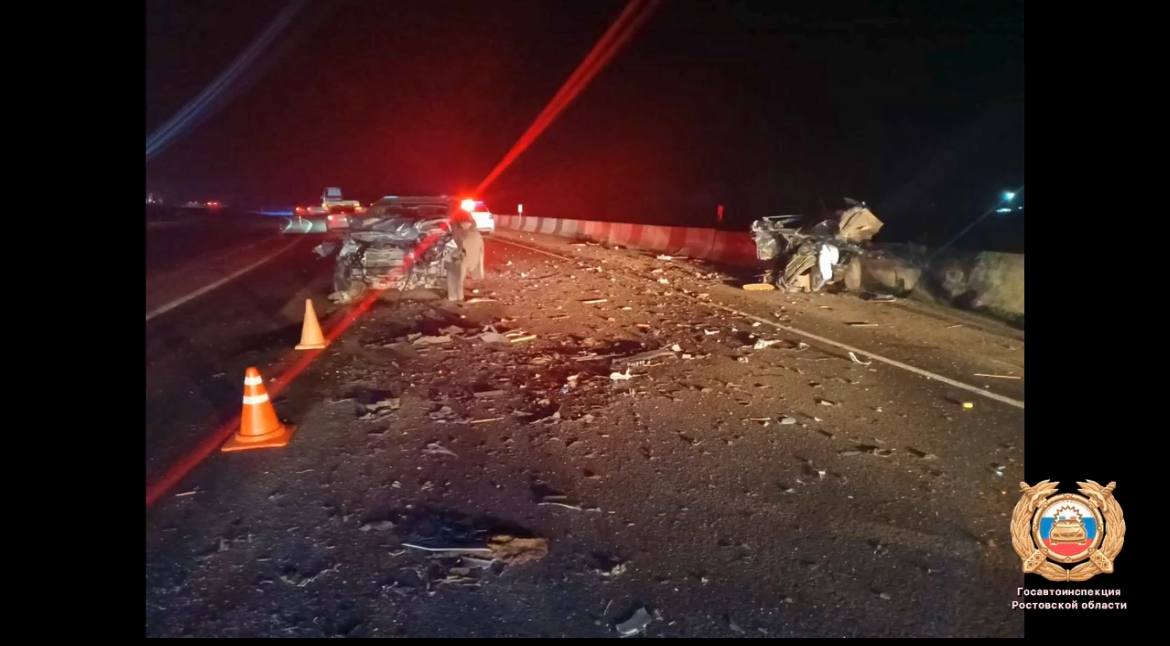 Двое молодых людей погибли в лобовом столкновении на трассе под Ростовом Двое молодых людей погибли в лобовом столкновении на трассе под Ростовом