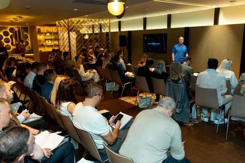 � ������� ��� ������ ������� ������ �������������� ������-����� ���������