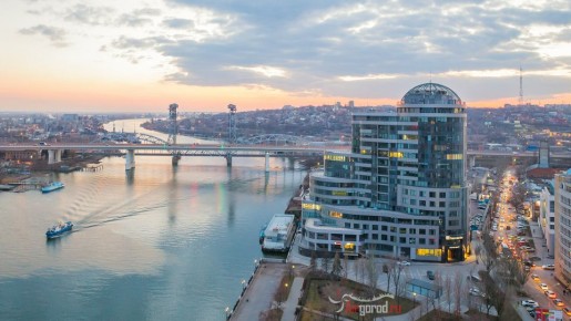 В Ростове собрались расширить выделенку на площади 2-й Пятилетки