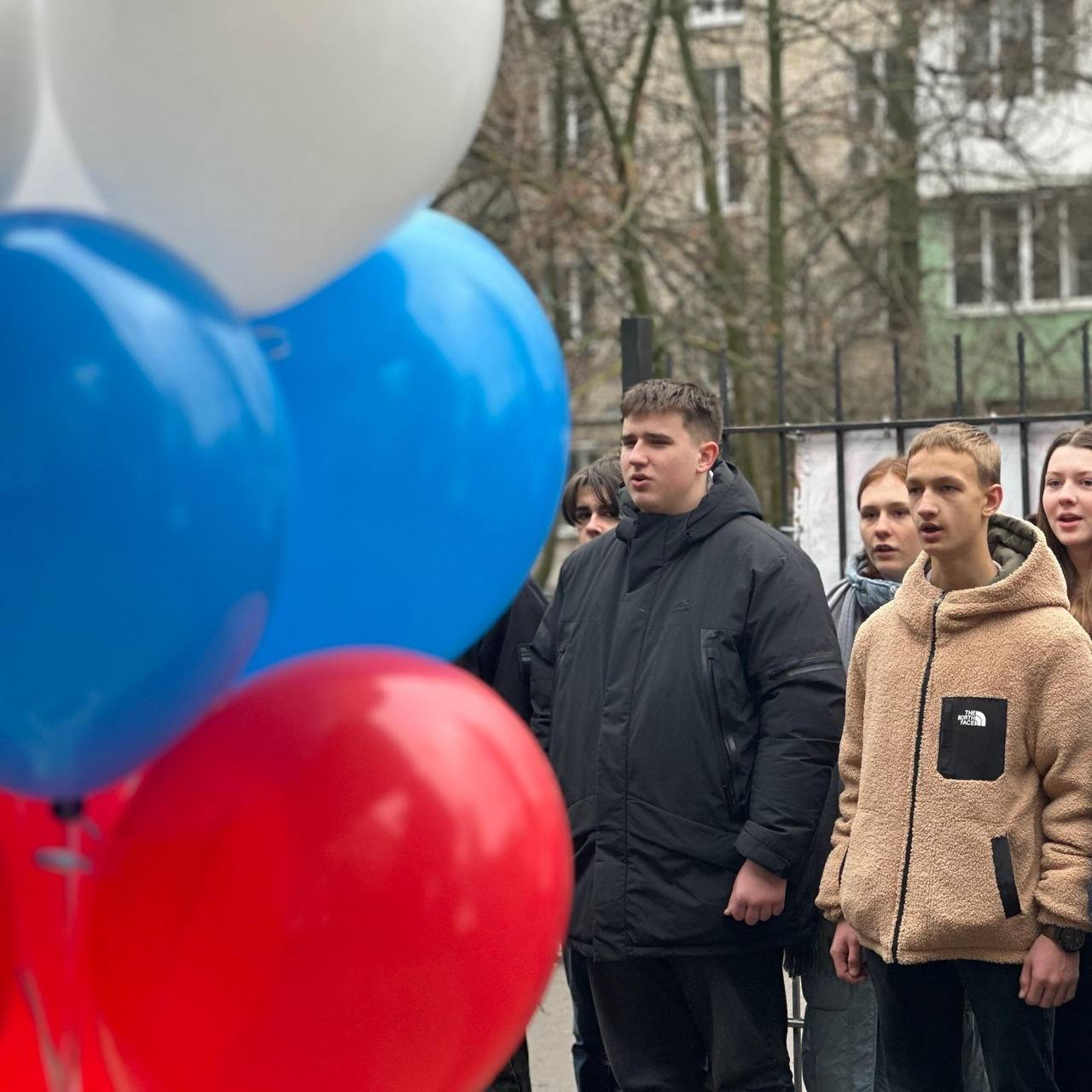 Сегодня в лицее №7 состоялось знаковое событие – торжественное открытие полностью отремонтированных тира и оружейной Сегодня в лицее №7 состоялось знаковое событие – торжественное открытие полностью отремонтированных тира и оружейной