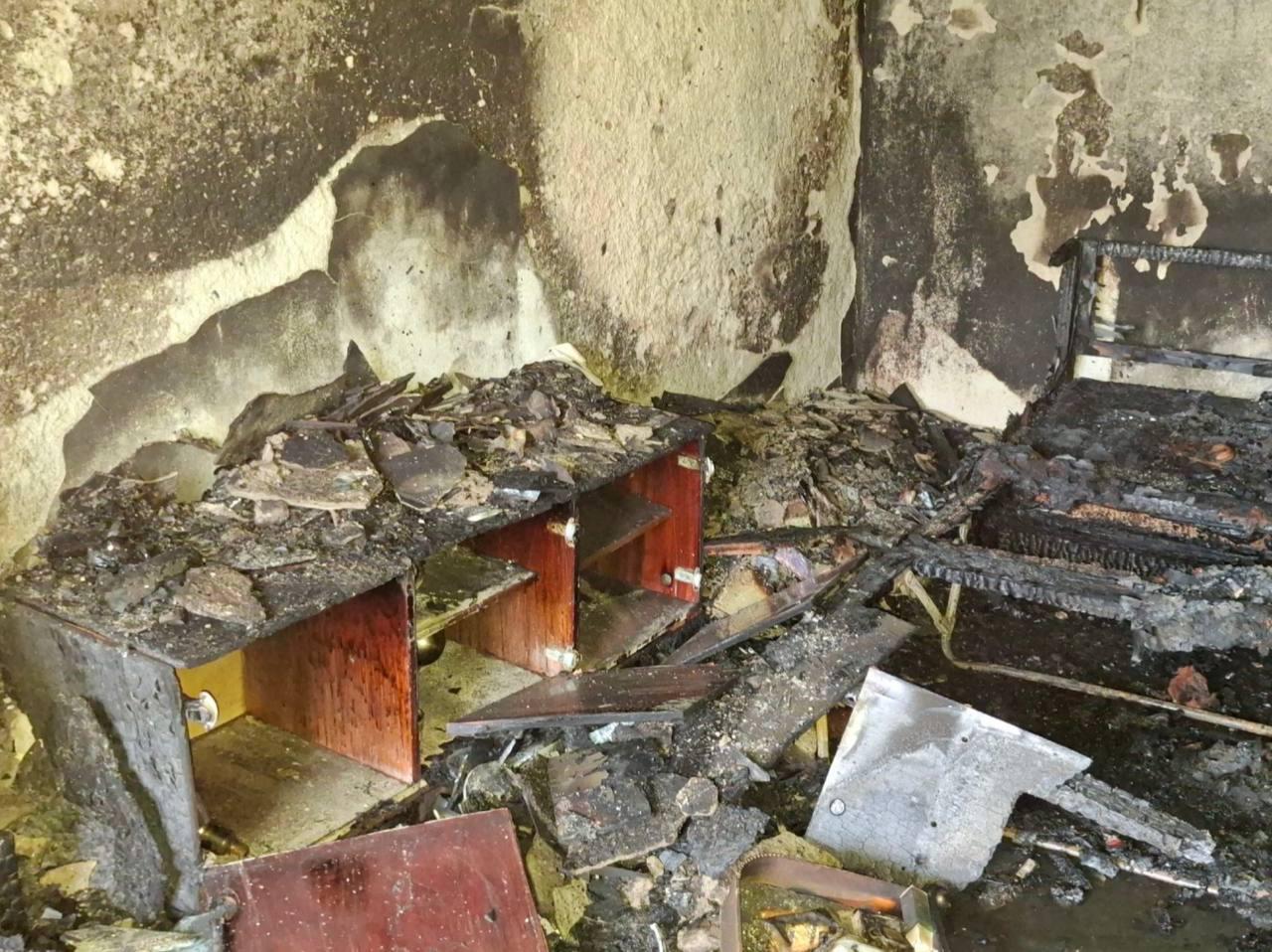 В Гуково из-за курения 39-летний мужчина погиб при пожаре В Гуково из-за курения 39-летний мужчина погиб при пожаре