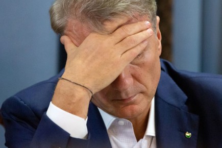 Почему банки рискуют: неожиданное влияние снижения ключевой ставки на вкладчиков и экономику