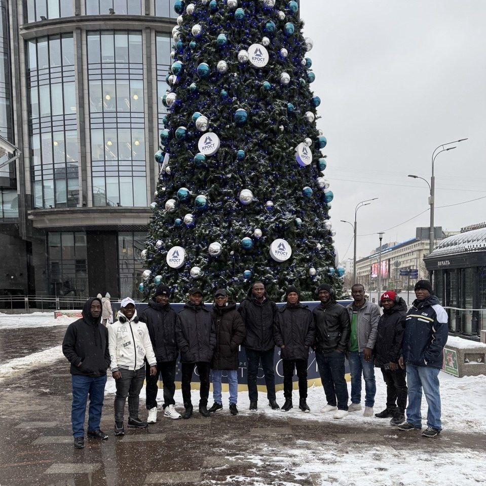 Граждане Гвинеи голосуют в шести российских городах Граждане Гвинеи голосуют в шести российских городах