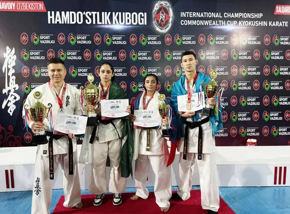 «Кубок Содружества» в Узбекистане: батайские каратисты снова с медалями «Кубок Содружества» в Узбекистане: батайские каратисты снова с медалями