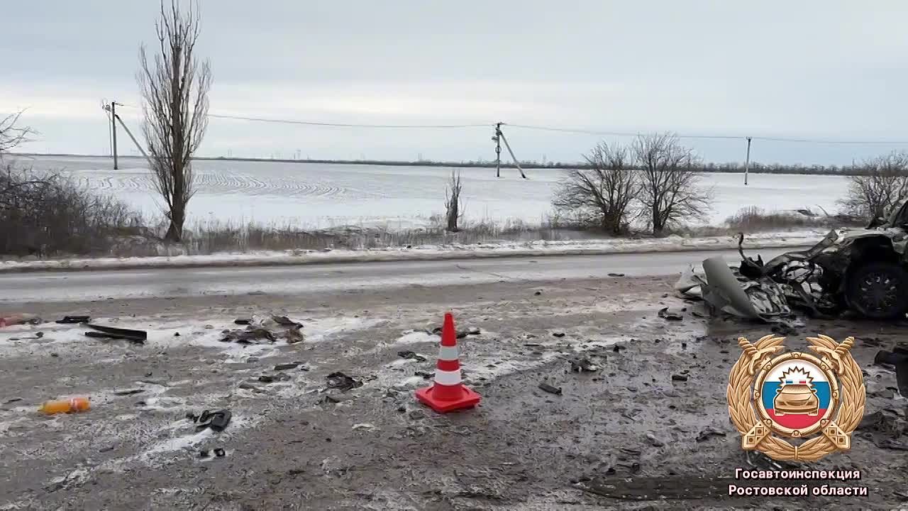 В Ростовской области в лобовом столкновении погиб 21-летний парень