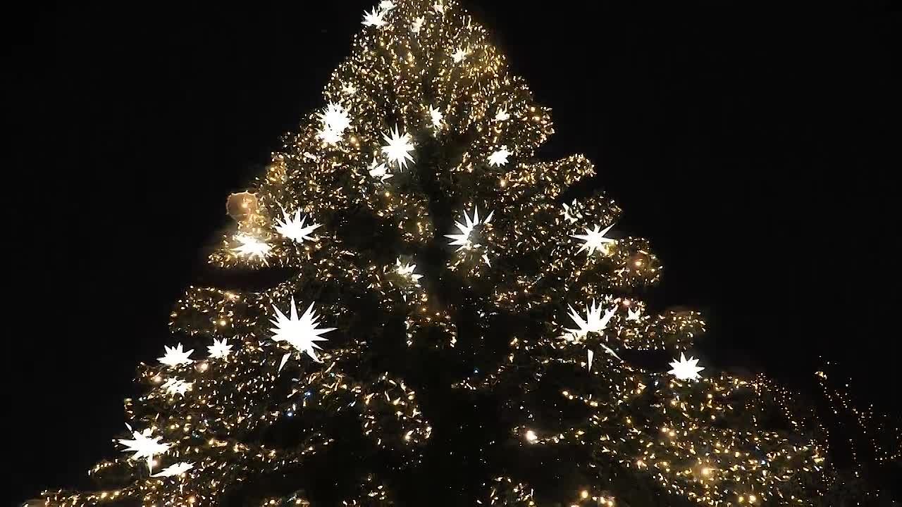 Юрий Слюсарь поздравил дончан с Новым годом