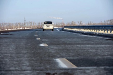 Фура перекрыла дублер трассы М-4 «Дон» под Ростовом из-за массового ДТП