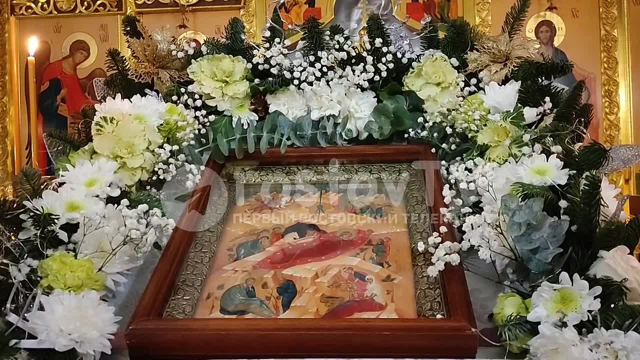 С Рождеством Христовым!. Подписывайтесь на МАХ | присылайте новости