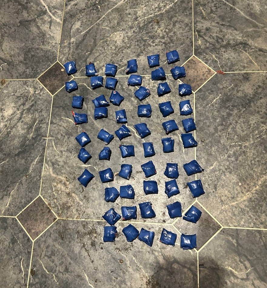 В Волгодонске полицейские задержали подозреваемого в покушении на сбыт наркотиков В Волгодонске полицейские задержали подозреваемого в покушении на сбыт наркотиков