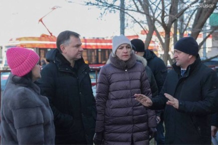 Юрий Слюсарь выехал на место ЧС после атаки БПЛА в Таганрог