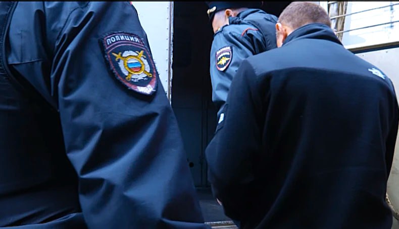 Шахтинские полицейские задержали подозреваемого в угоне автомобиля