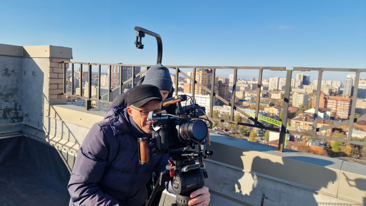 Почему снимать кино в Ростове сложно: откровенное интервью с донским режиссером Максимом Куцем Почему снимать кино в Ростове сложно: откровенное интервью с донским режиссером Максимом Куцем