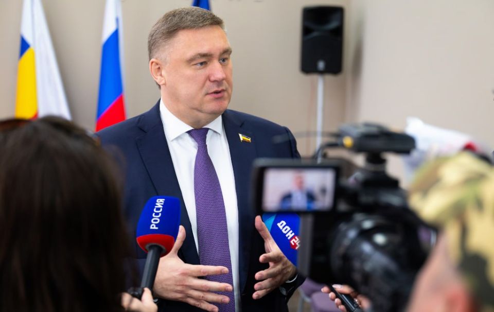 ������� ��������� ��������� ����������� ������������, ������������ ������ ���������� ������� �� ������ � �������� �����