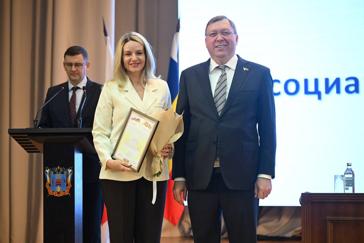 Конституционный принцип единства публичной власти – это важнейший каркас цельности, управляемости и развития нашего огромного государства с учётом особенностей каждой отдельной территории Конституционный принцип единства публичной власти – это важнейший каркас цельности, управляемости и развития нашего огромного государства с учётом особенностей каждой отдельной территории