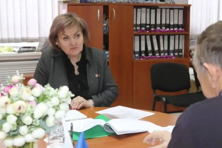 ������� ������ ����� ������� � ���� ���������� ������������