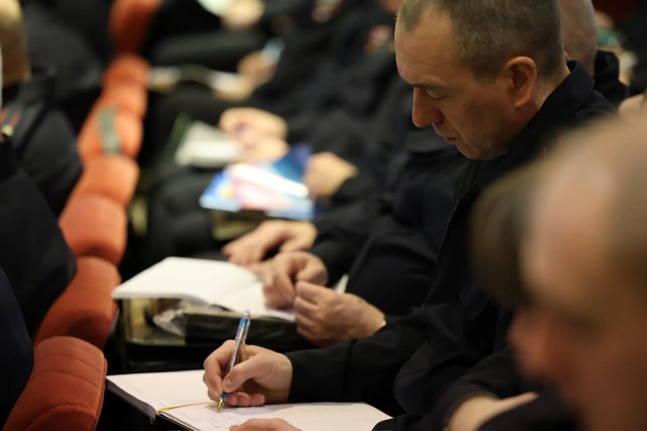 На Дону продолжаются учебно-методические сборы: руководители территориальных органов МВД демонстрируют профессиональное мастерство На Дону продолжаются учебно-методические сборы: руководители территориальных органов МВД демонстрируют профессиональное мастерство