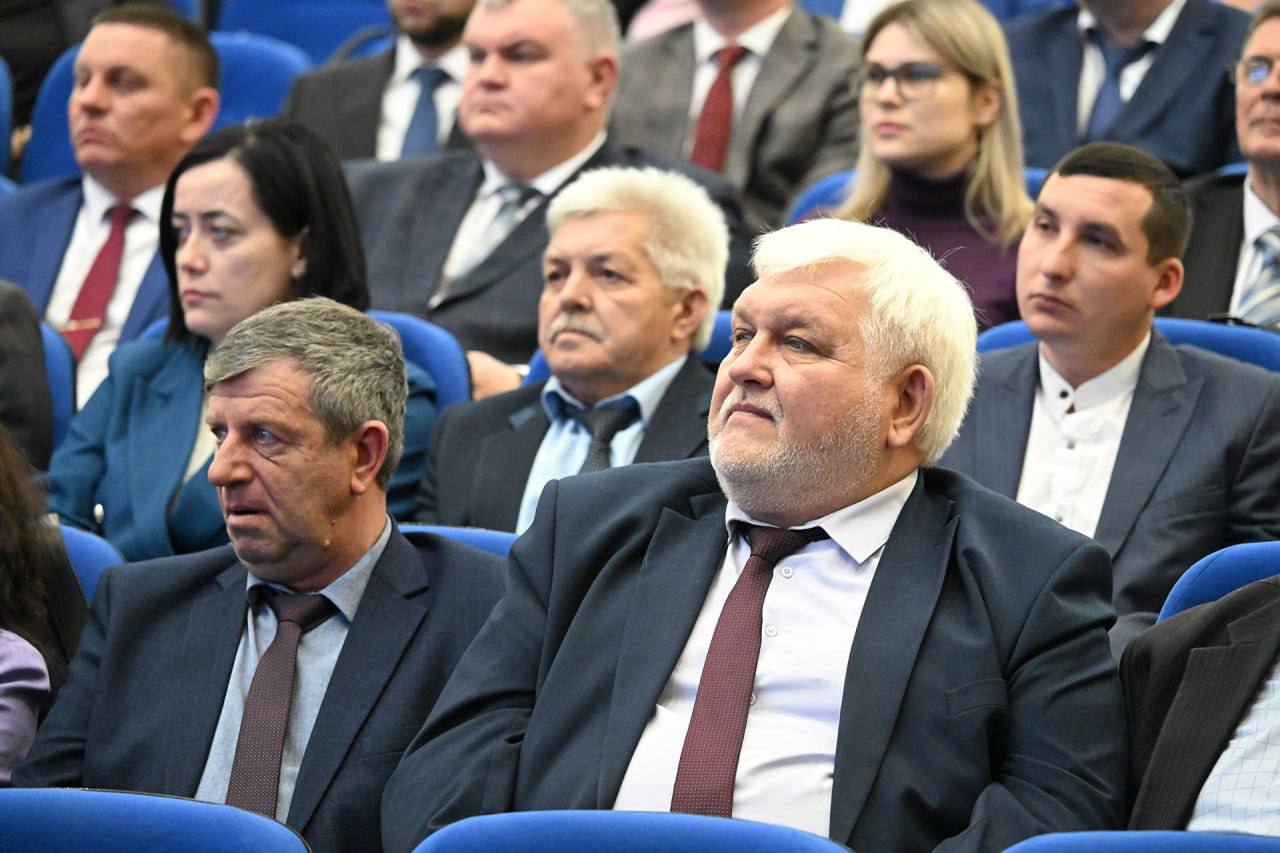 Конституционный принцип единства публичной власти – это важнейший каркас цельности, управляемости и развития нашего огромного государства с учётом особенностей каждой отдельной территории Конституционный принцип единства публичной власти – это важнейший каркас цельности, управляемости и развития нашего огромного государства с учётом особенностей каждой отдельной территории