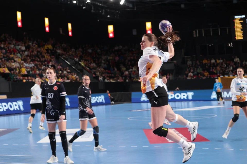 Юрий Слюсарь: Побывал вчера на матче нашей гандбольной команды «Ростов-Дон»