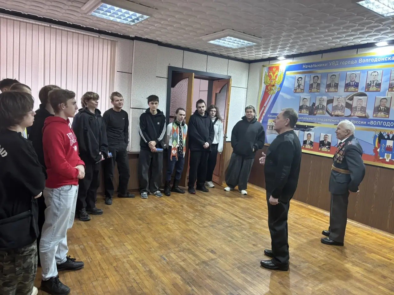 Межмуниципальное управление МВД России «Волгодонское» приняло участие в ежегодной Всероссийской акции «Студенческий десант»