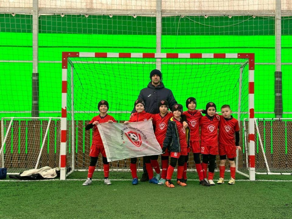 В рамках очередного тура Первенства Ростова по футболу «Академия Чемпионов» одержала победу в матчах