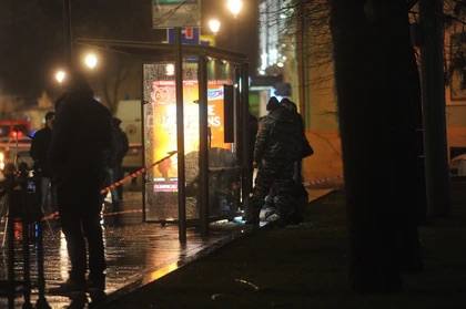 Дончанин приревновал женщину к человеку на остановке и напал — мужчина умер после одного удара