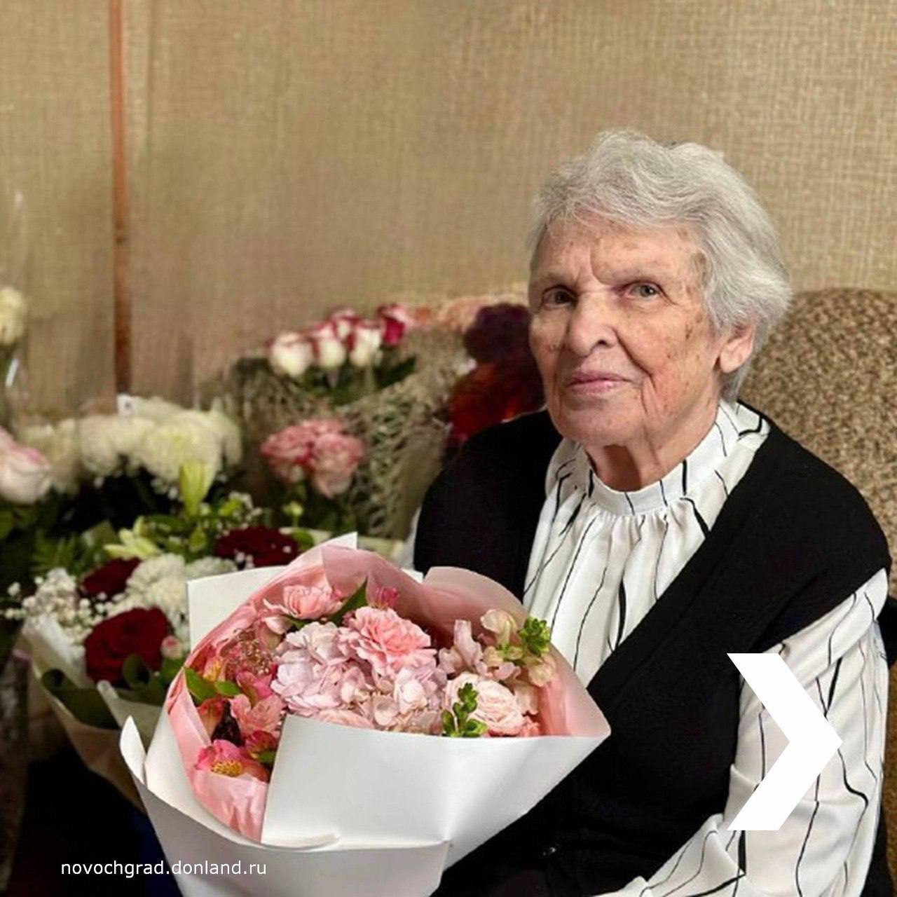 В Новочеркасске 28 января 100-летний юбилей отметила почётный гражданин города и ветеран Великой Отечественной войны Галина Витальевна Рогова