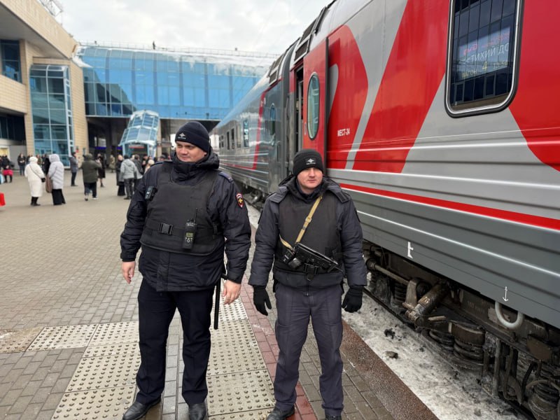 Транспортная полиция Ростова-на-Дону обеспечила безопасность отправления фирменного поезда «Тихий Дон» Транспортная полиция Ростова-на-Дону обеспечила безопасность отправления фирменного поезда «Тихий Дон»