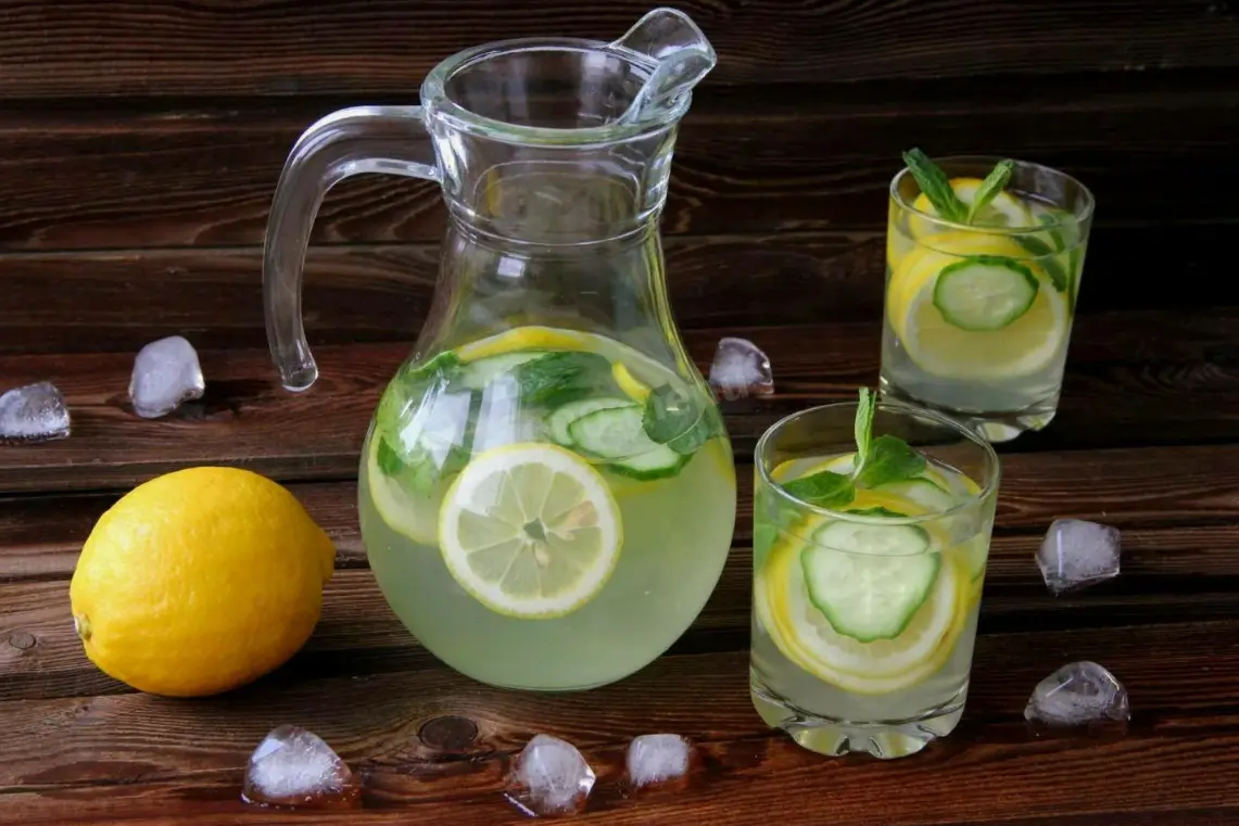 Сасси: секрет прохлады и стройной фигуры в жару