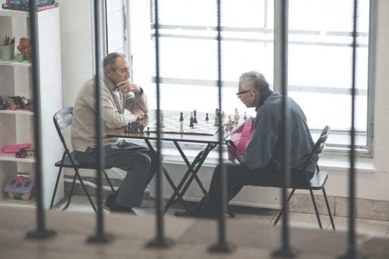 Пенсионеры старше 80 лет в России получат увеличенные выплаты с февраля