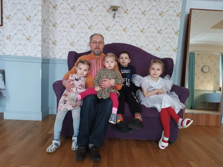 Многодетный психолог из Ростова рассказала, как решилась на большую семью Многодетный психолог из Ростова рассказала, как решилась на большую семью